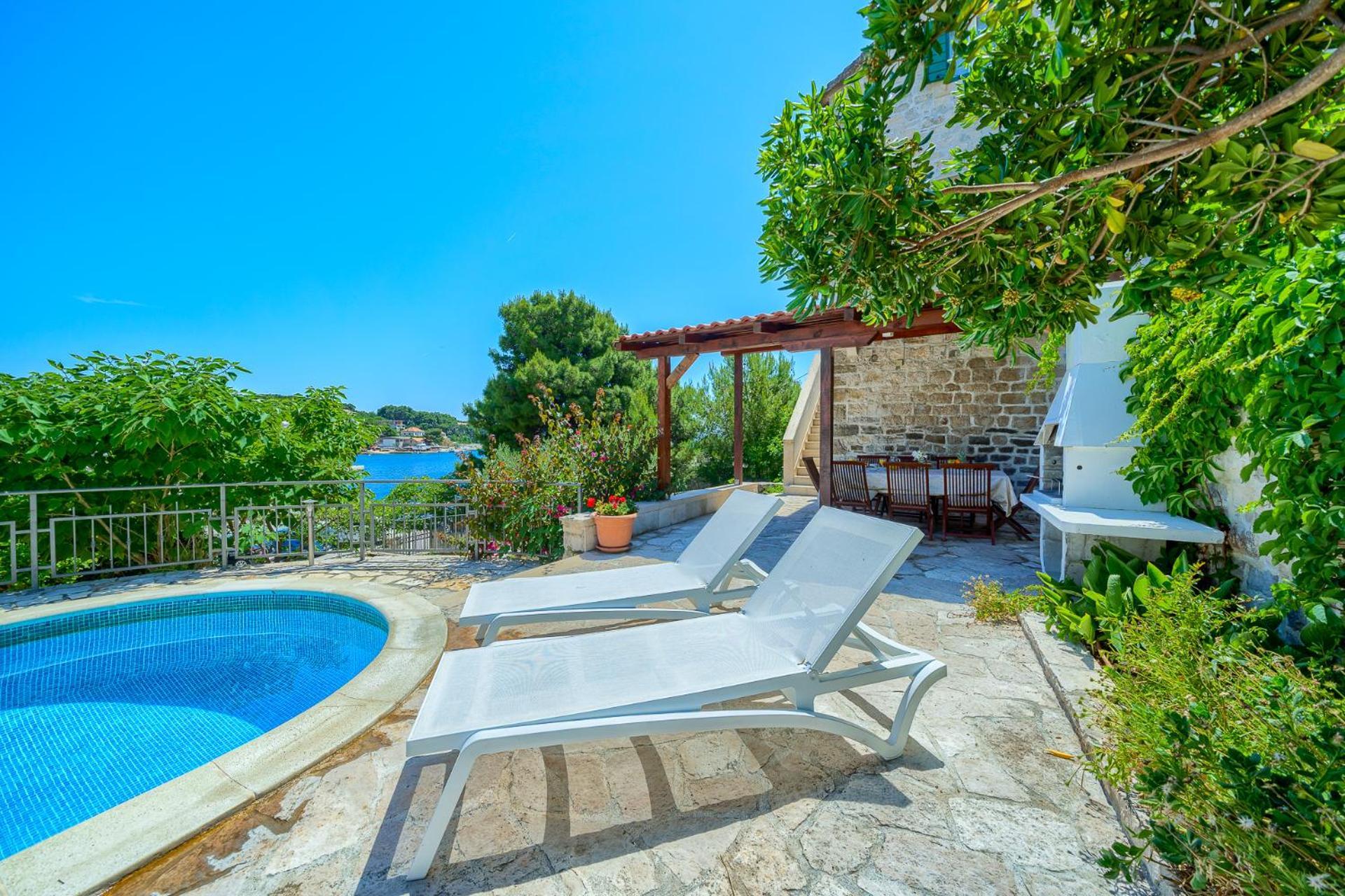Villa Bonaca Perfect Location For A Holiday With Friends Or Family, Heated Pool Sumartin Exteriör bild