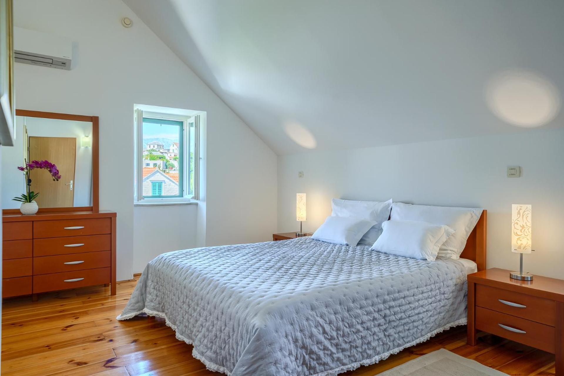 Villa Bonaca Perfect Location For A Holiday With Friends Or Family, Heated Pool Sumartin Exteriör bild
