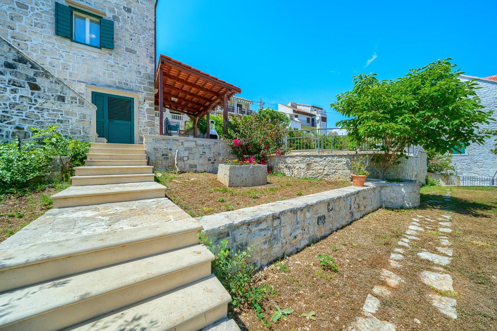 Villa Bonaca Perfect Location For A Holiday With Friends Or Family, Heated Pool Sumartin Exteriör bild
